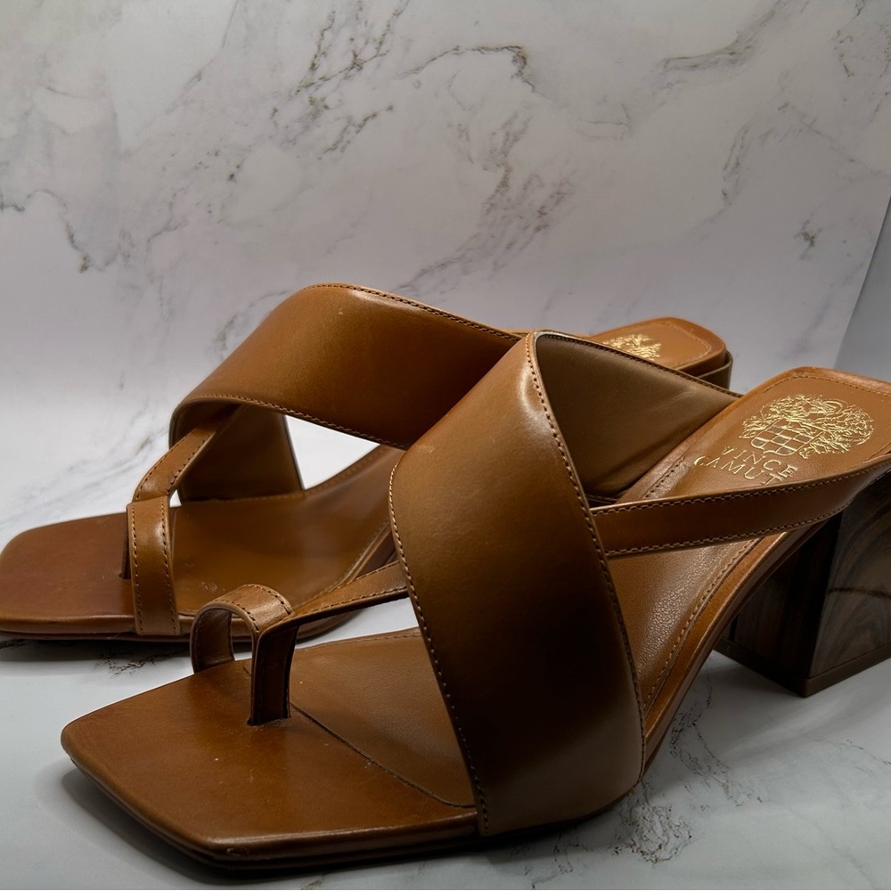 Size 8.5M Vince Camuto